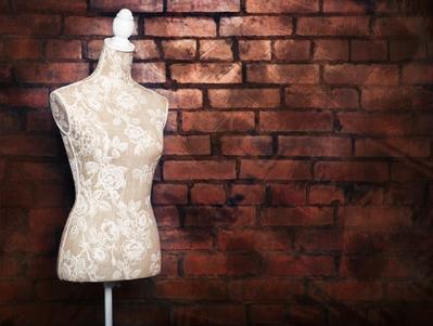 Image de l'article | Le droit d’auteur et des modèles est un allié de l’industrie de la mode permettant de protéger les créations et de réagir en cas de contrefaçon comme l’illustre l’affaire commentée. | Lettre des Réseaux
